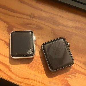 Smartwatch Set - Silver and Black